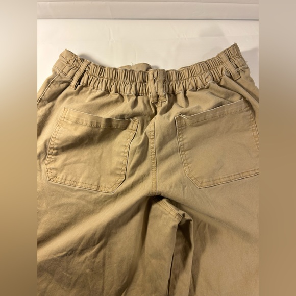 Forever 21, Khaki Wide Leg Pants, Stretchy - Picture 3 of 6